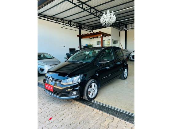 VOLKSWAGEN FOX 1.0 MI COMFORTLINE 8V FLEX 4P MANUAL VOLKSWAGEN FOX 1.0 MI COMFORTLINE 8V FLEX 4P MANUAL